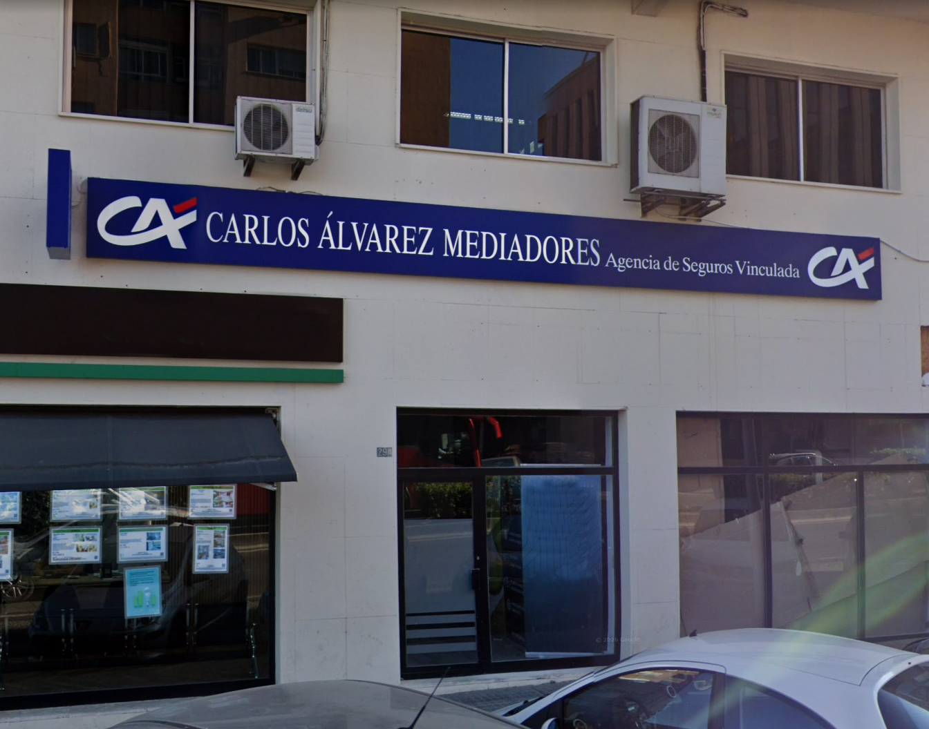 Fachada de Carlos Álvarez Mediadores en Badajoz
